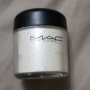 Mac loose pigment eyeshadow